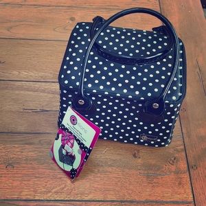 Creative Tapered Tote